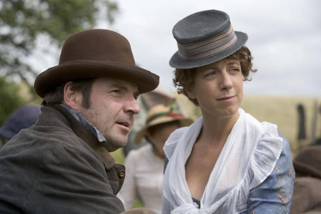Lark Rise to Candleford - Claudie Blakley as Emma Timmins and Brendan Coyle as Robert Timmins