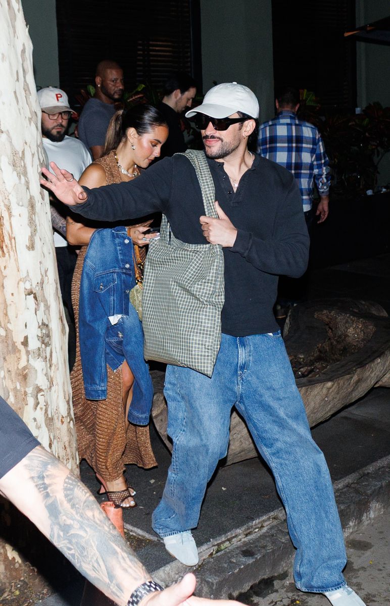Bad Bunny and his longtime ex Gabriela were recently spotted sharing a romantic night out in São Paulo, the latest in a series of public moments that suggest the couple may be back together.