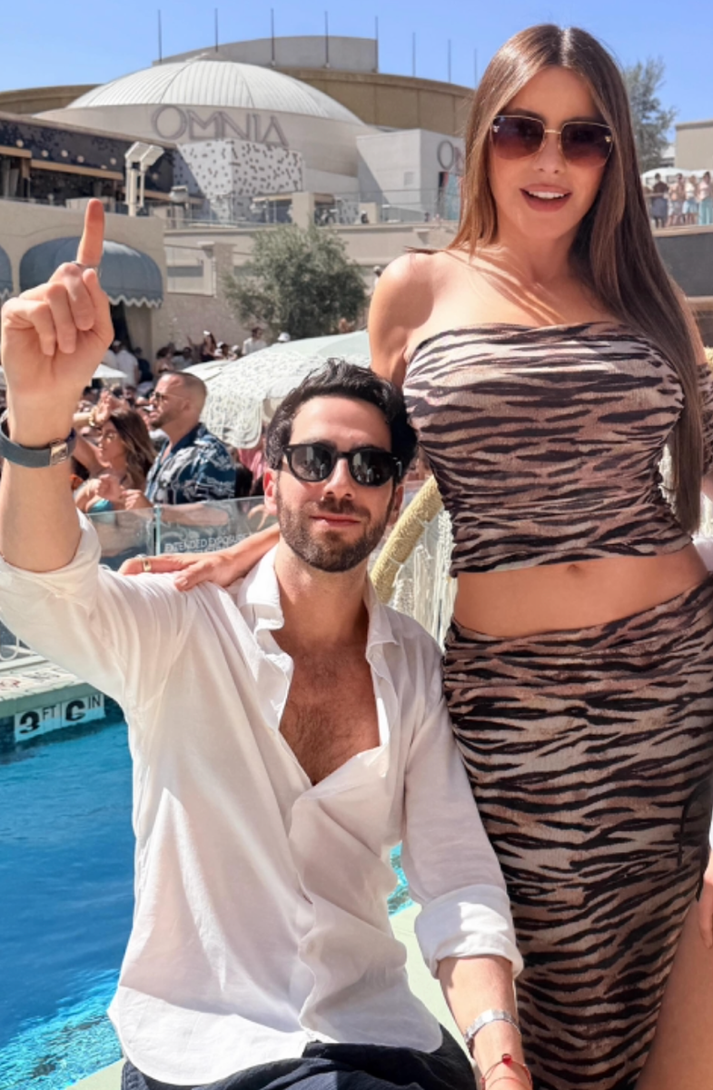 Sofía Vergara turned heads in Las Vegas as she stepped out for the grand opening of Omnia Dayclub alongside rumored love interest Douglas Chabbott.