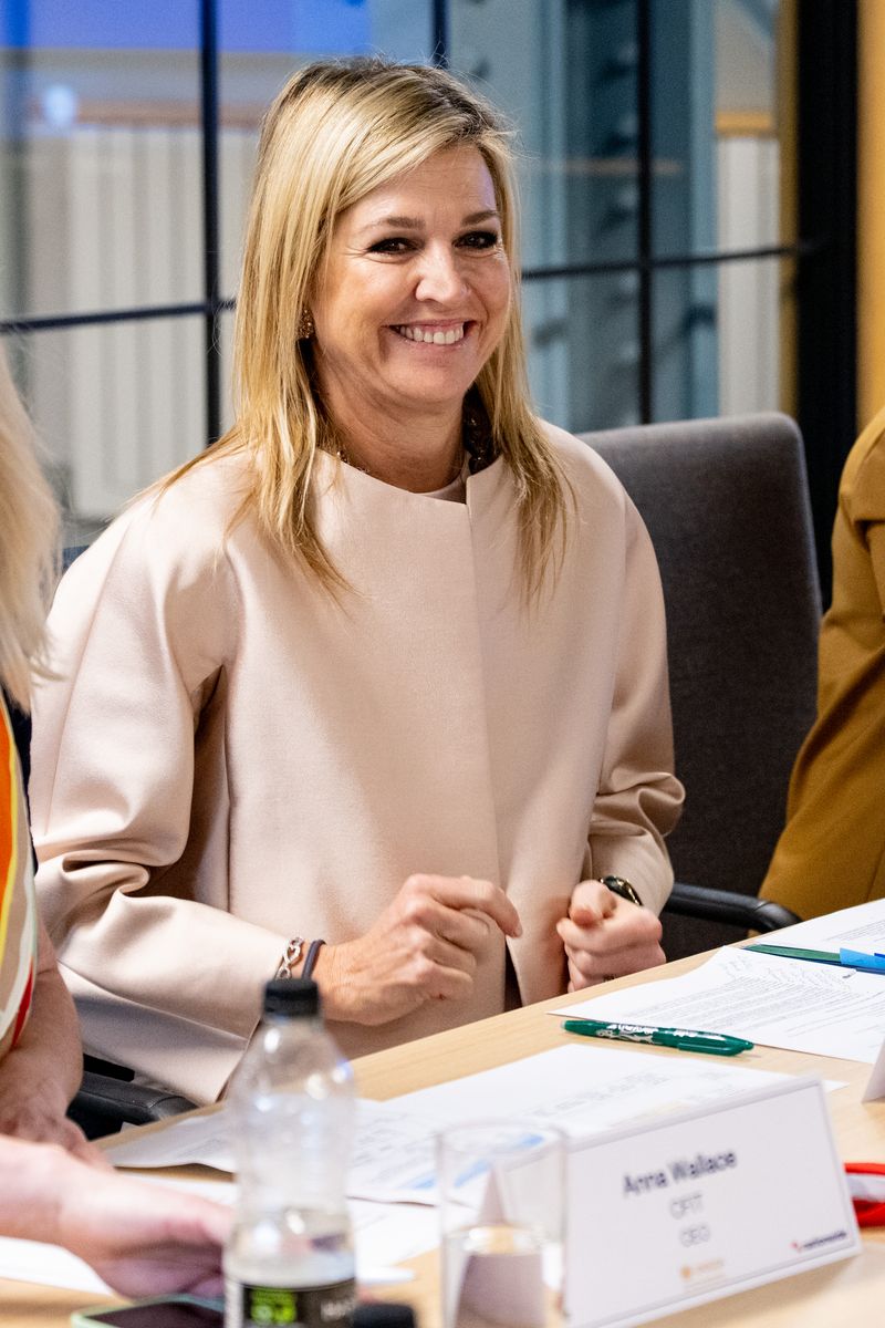 Known for her bold fashion choices, Queen Máxima embraced a more restrained yet equally chic look for the business-focused engagement.