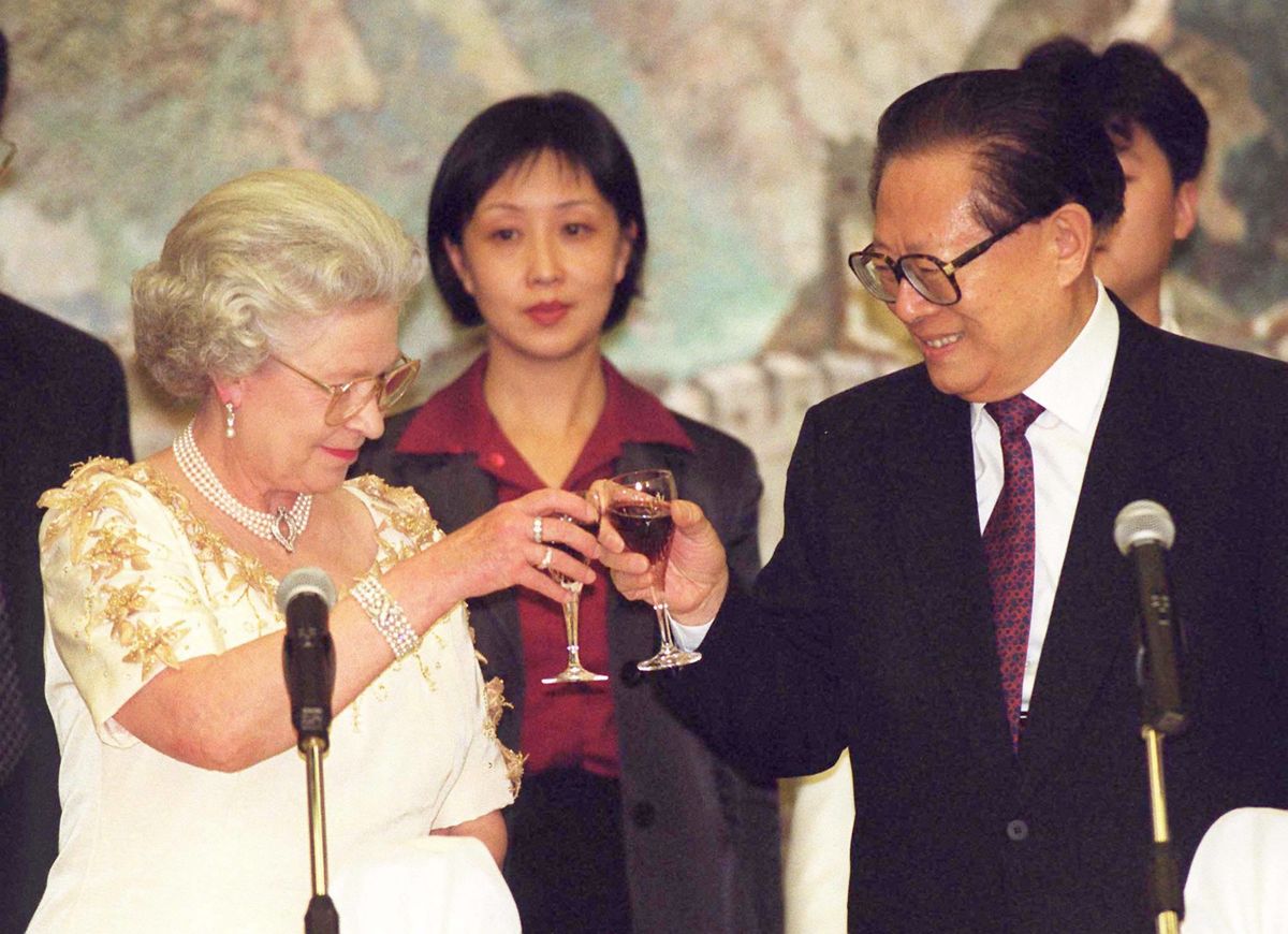 Queen Elizabeth II debuted the Japanese Pearl Choker in the 1980s after having the necklace created from pearls gifted by the Japanese government.