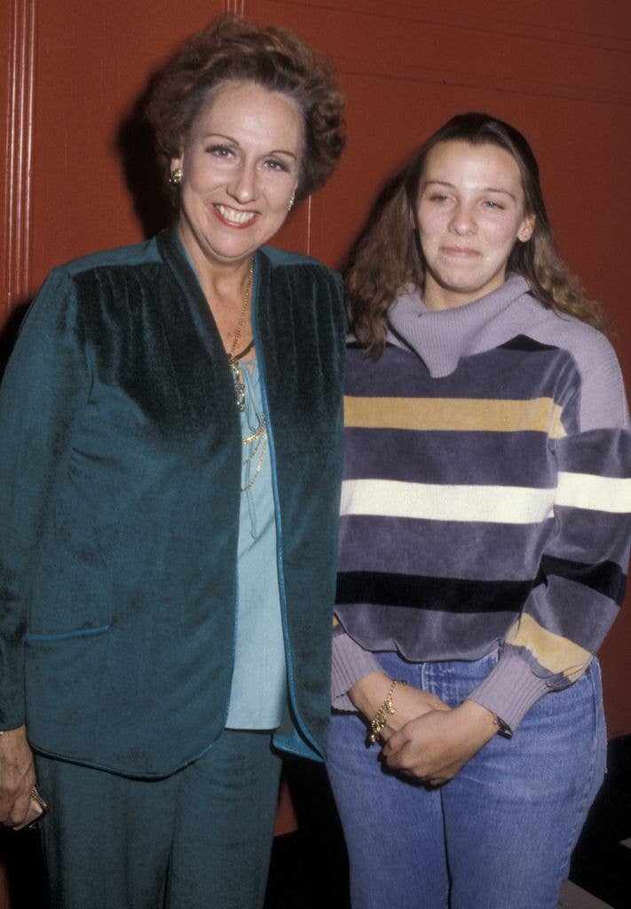 ctress Jean Stapleton and Pamela Putch attend the opening of "Daisy Maime" on November 6, 1979 at the Shubert Theater in Boston, Massachusetts. 