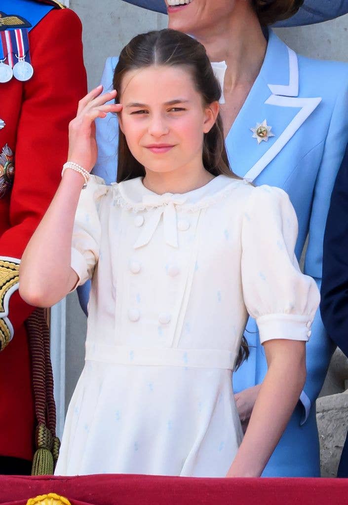 princess charlotte moving hair