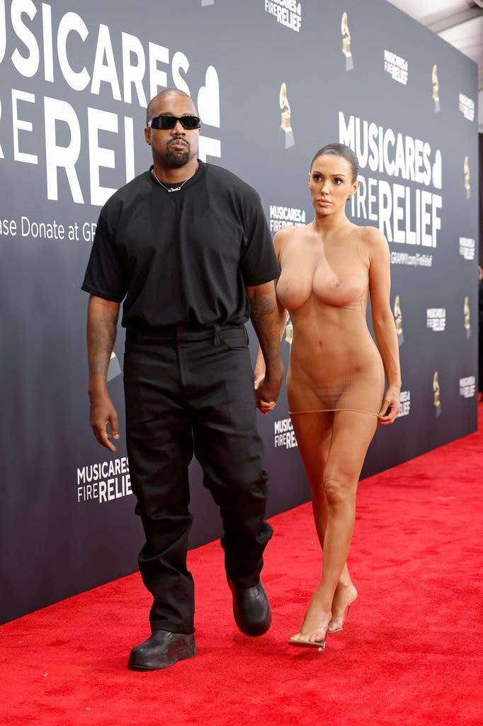 Bianca is no stranger to provocative style as she wears a nude dress to last year's Grammys