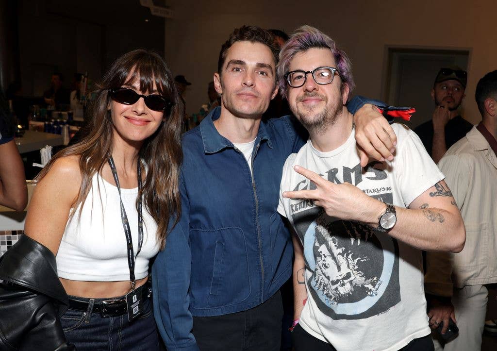 dave franco alison brie fifa world cup