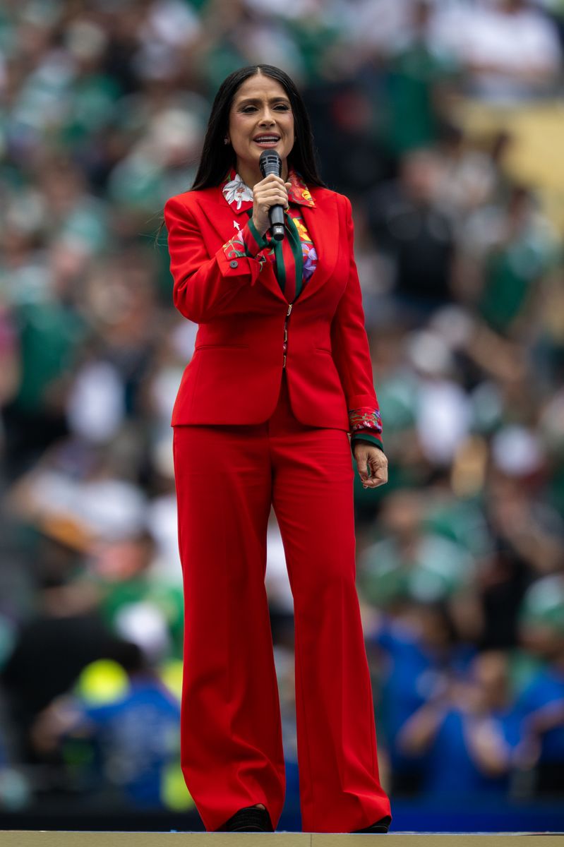 The Mexican icon delivered a powerful tribute to her country and the sport