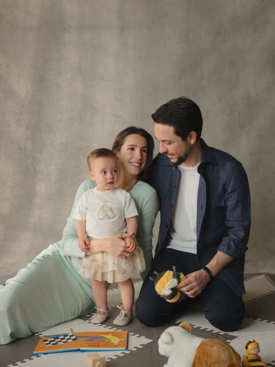 Iman of Jordan Takes Center Stage in Prince Hussein and Princess Rajwa’s New Year Message
