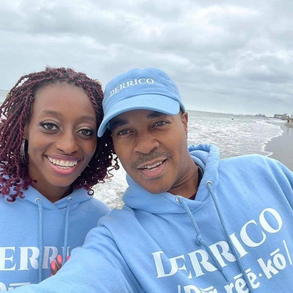 karen deon derrico selfie