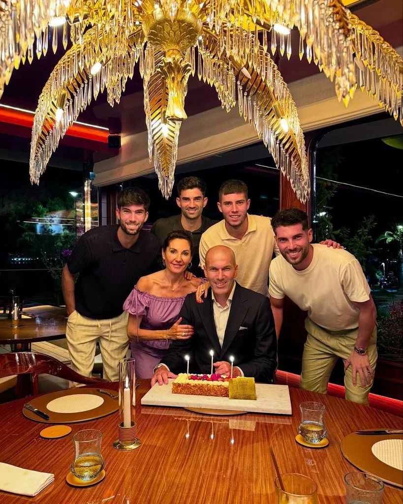 Family photo: Zinedine Zidane with his wife Véronique Fernández and their children Enzo, Luca, Théo and Elyaz.