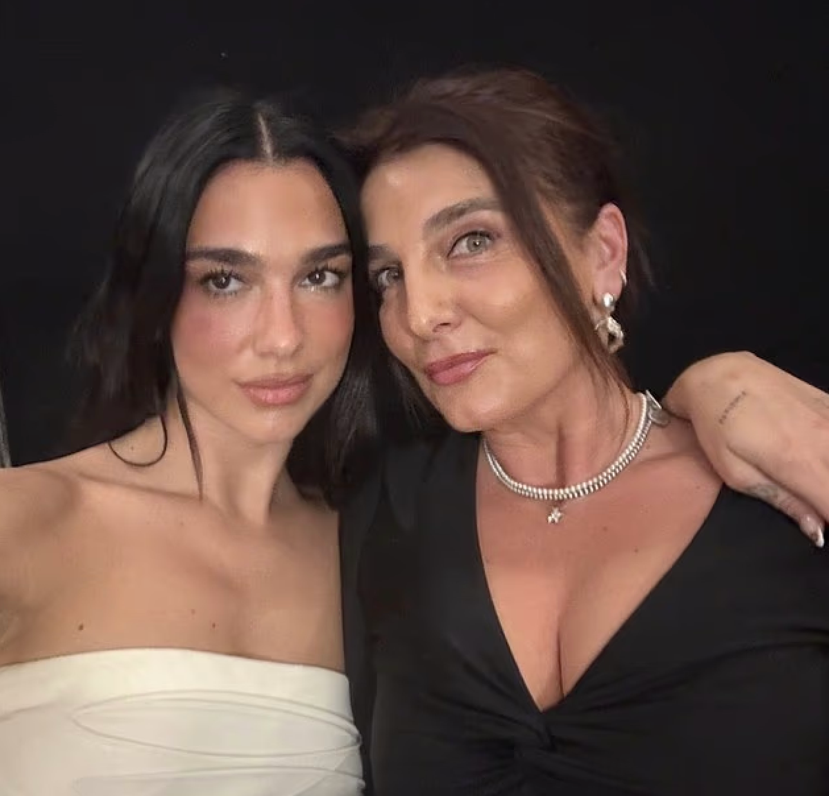 Dua Lipa wishes her mother a happy birthday with sweet trubute