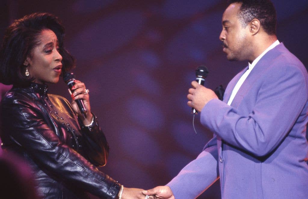 Peabo bryson Regina Belle singing
