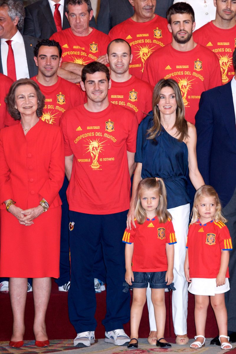 Queen Sofia of Spain, Iker Casillas captain of Spain, Princess Leonor of Spain, Princess Sofia of Spain and Princess Letizia of Spain pose for photographs as King Juan Carlos of Spain receives the Spanish football team fresh from their victory in the 2010 FIFA World Cup in 2010
