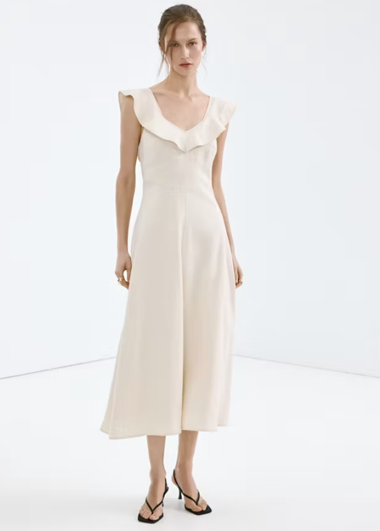 Ruffled linen dress
