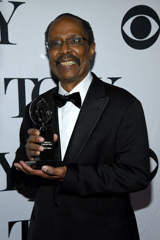 photo of harold wheeler holding tony award