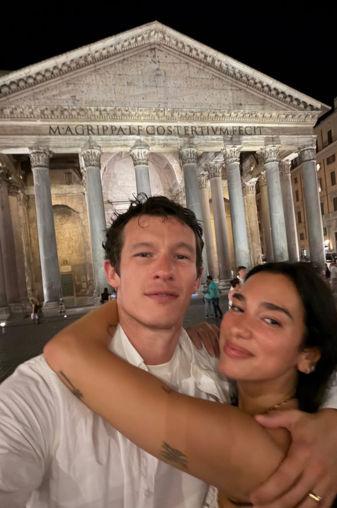 dua lipa callum turner italy hugging