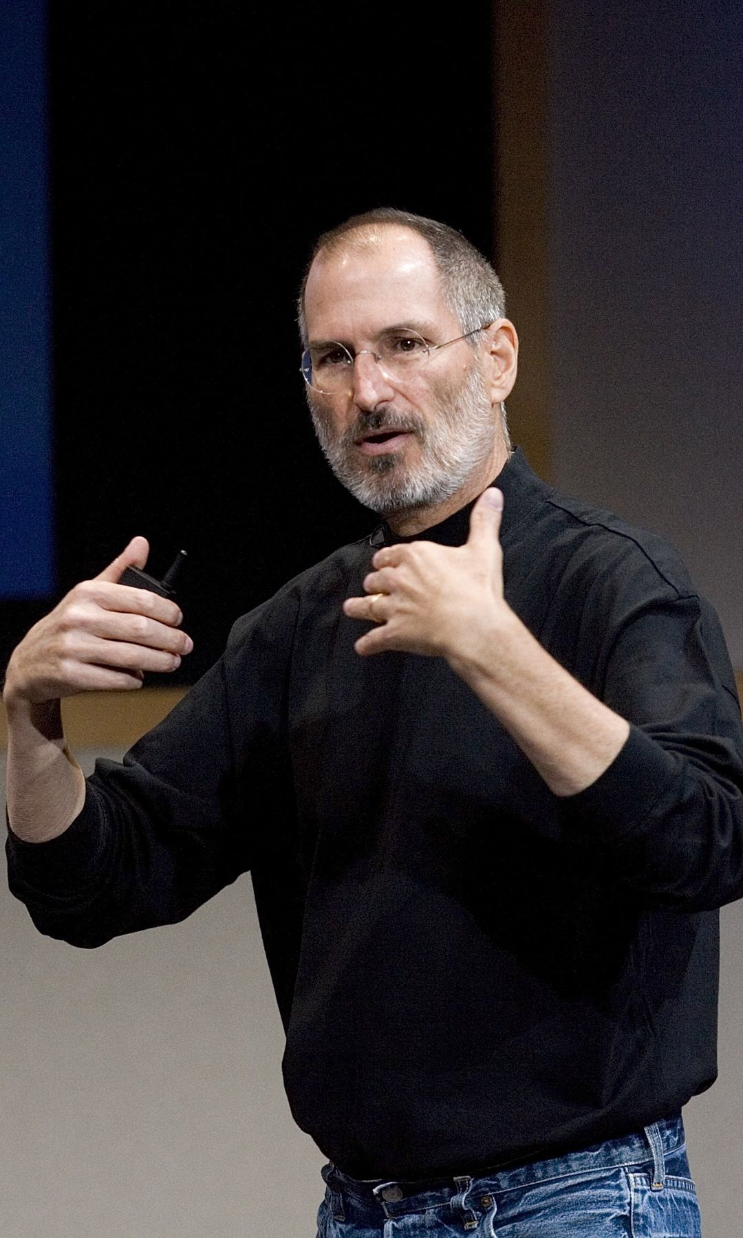Cook, who has led Apple since 2011 after succeeding Steve Jobs, will transition into the role of executive chairman of the board.