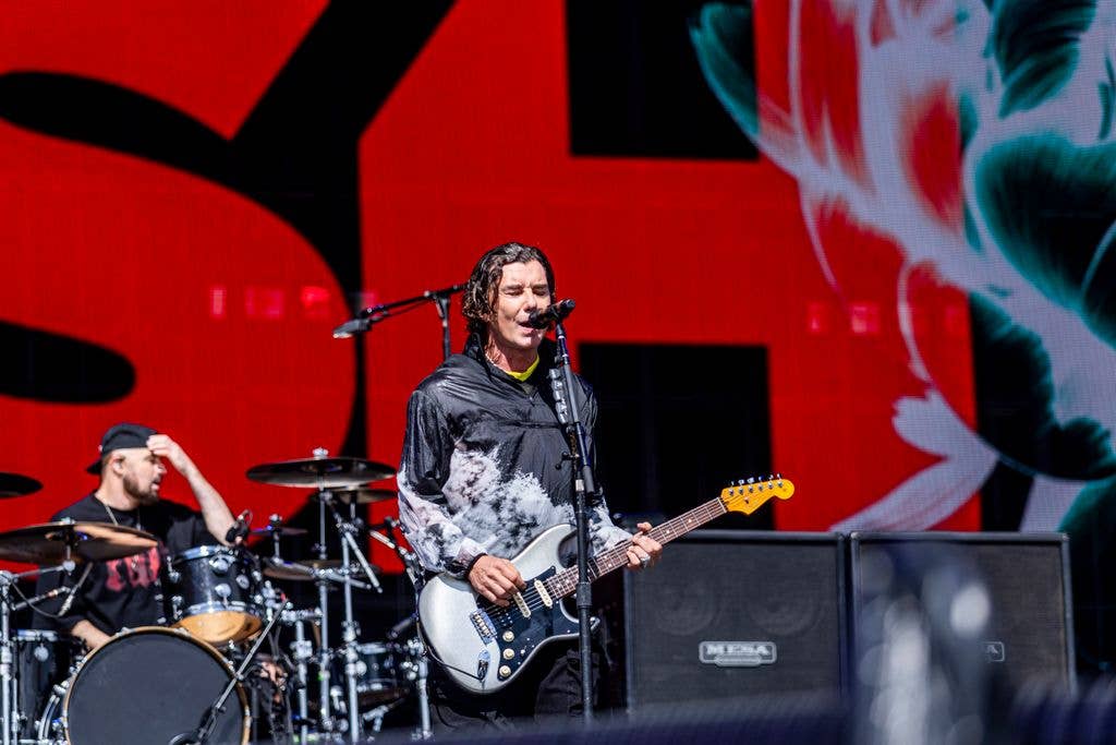 The recoker has been performing with Bush for three decades
