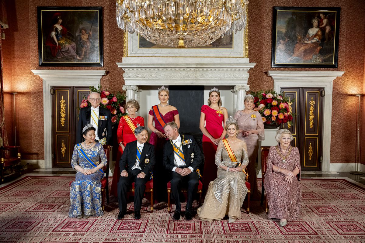 Princess Ariane made her royal debut at a state banquet in Amsterdam during the official visit of Japan's imperial family.