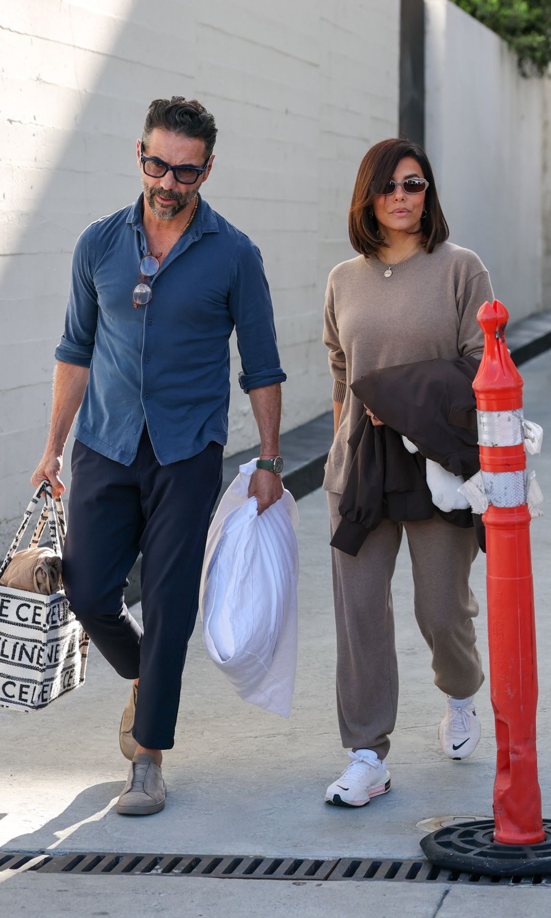 Eva Longoria and Jose Baston were spotted grabbing some lunch