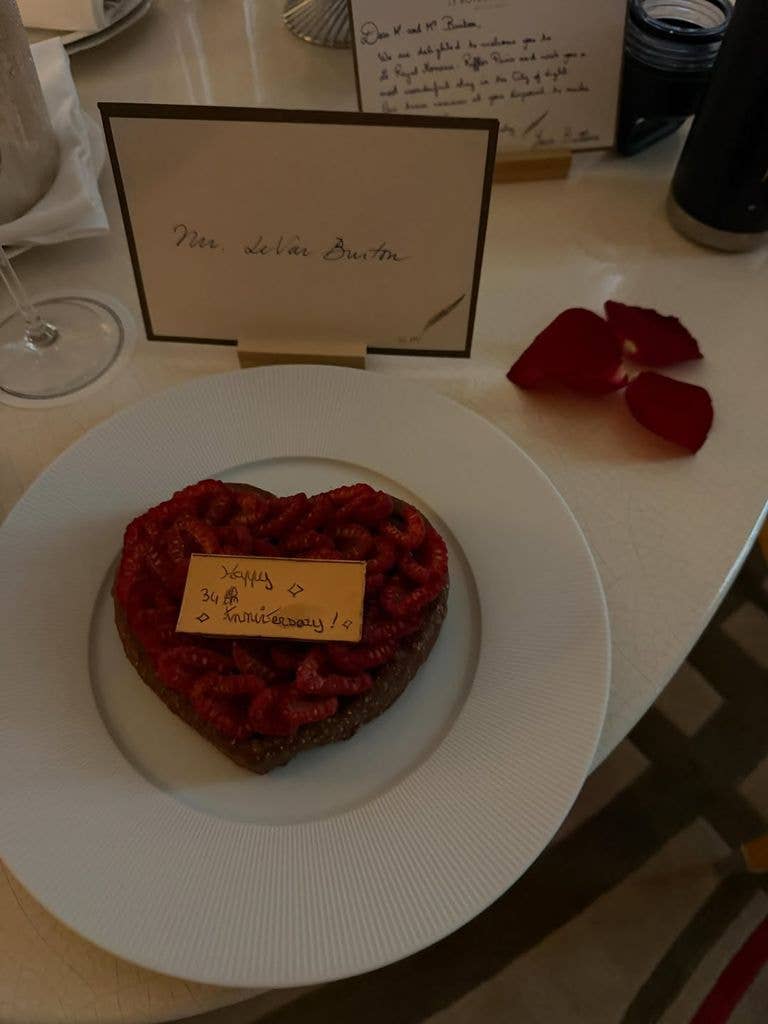 levar burton anniversary dinner