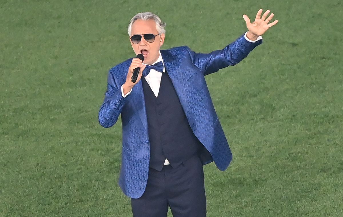 Andrea Bocelli and EJAE perform the official FIFA anthem “DNA” during the ceremony.