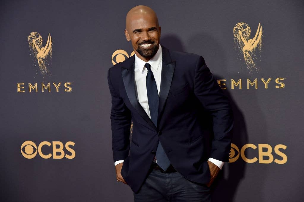 Shemar Moore in a suit and tie at the 69th Annual Primetime Emmy Awards in 2017.