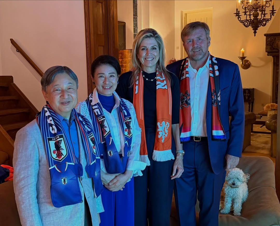 Queen Máxima and King Willem-Alexander watched the Japan-Netherlands World Cup match with Japan's emperor and empress