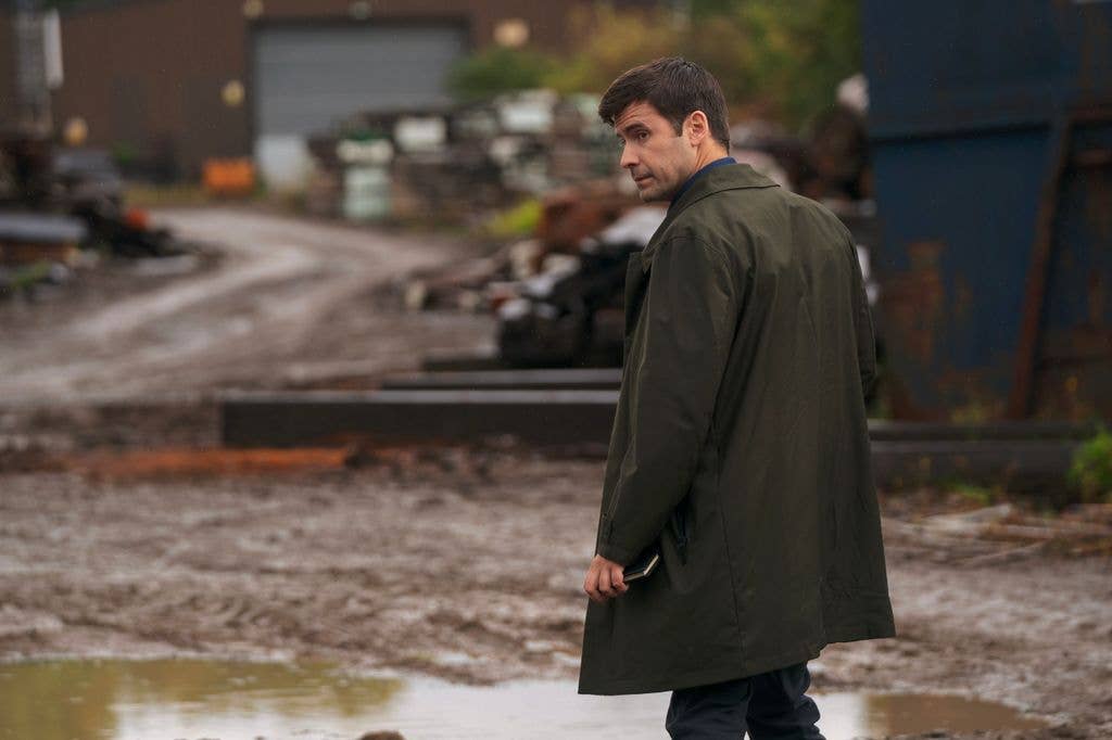 Mark Rowley as Detective Connor Crawford in The Dark
