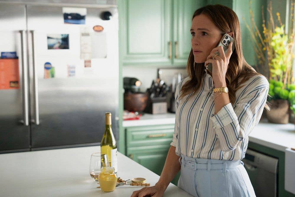 Jennifer Garner as Hollis