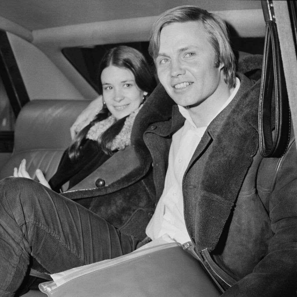 Jennifer with Jon Voight in 1970
