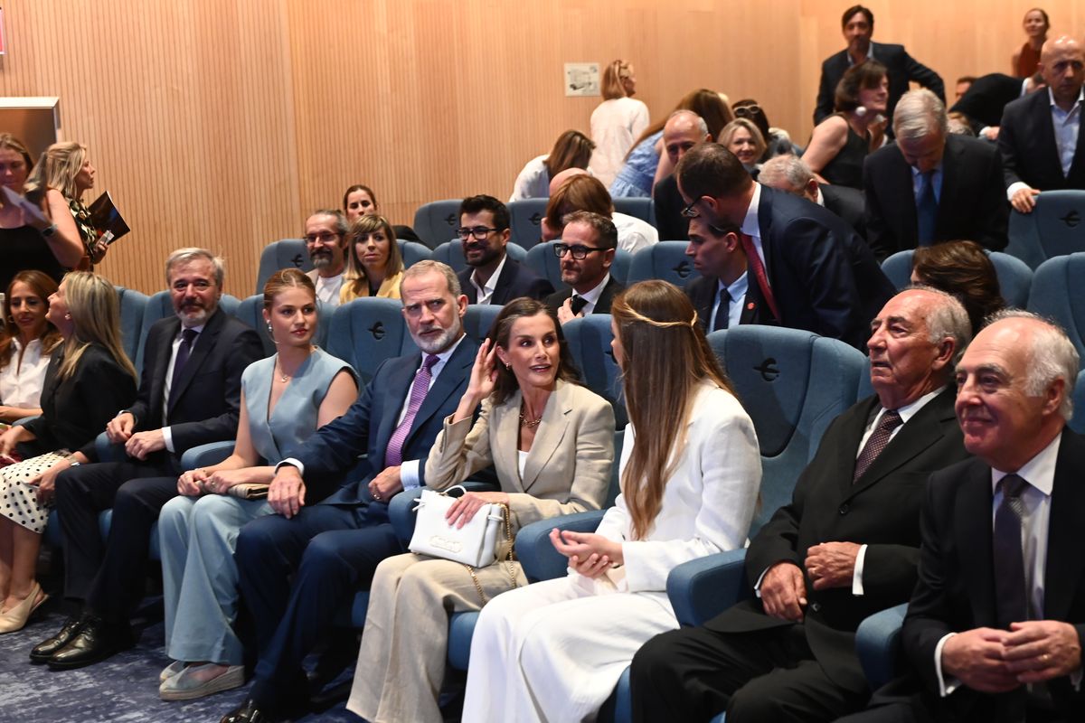King Felipe VI, Queen Letizia, Princess Leonor, and Sofía attend the ceremony marking the young royal's institutional debut.