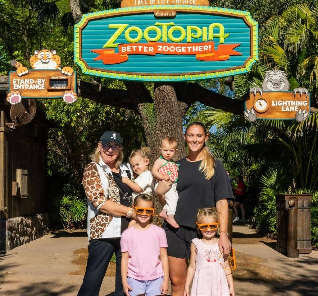 Kylie Kelce, Donna Kelce, and the Kelce-girls at Disney World