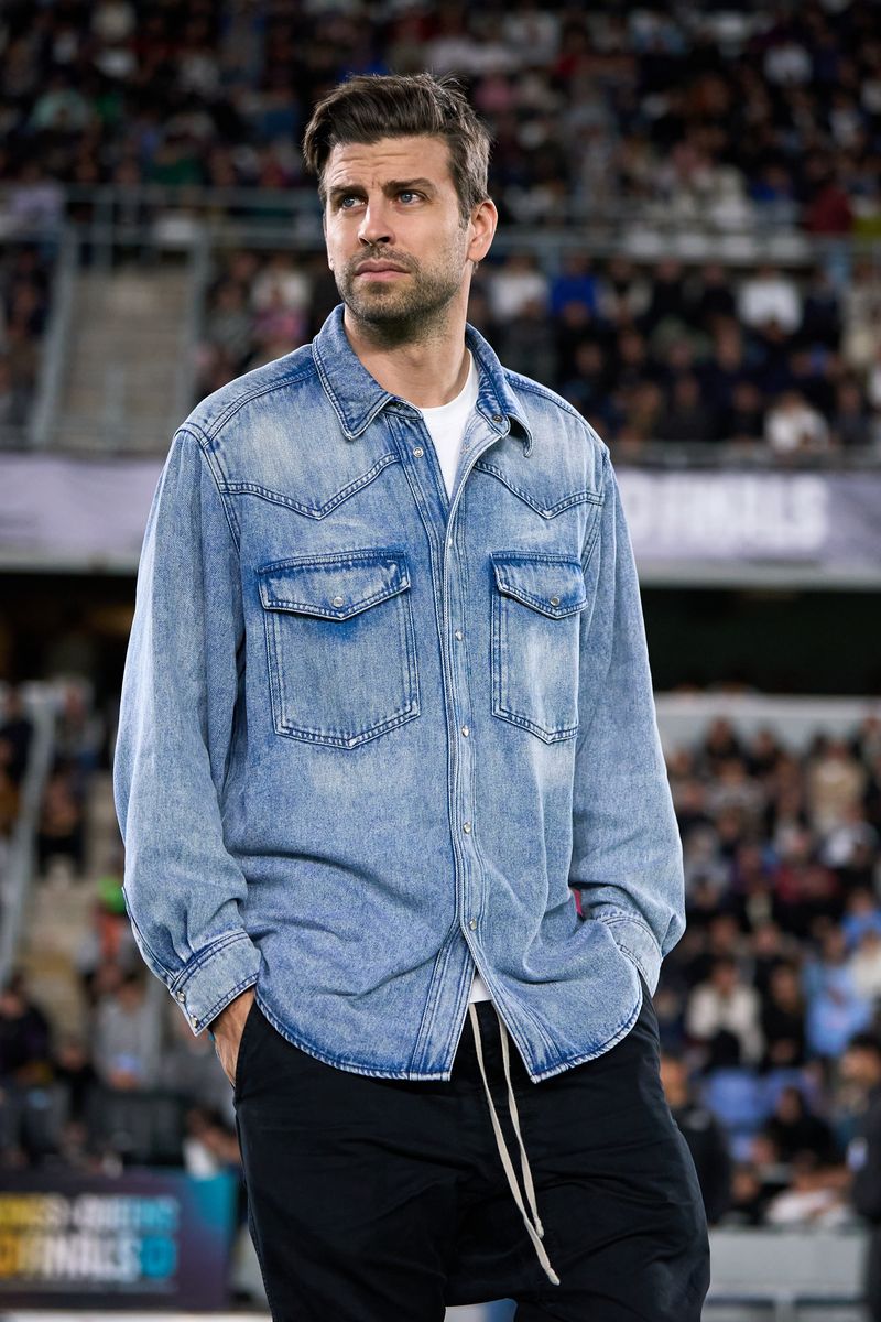 Gerard Piqué shares rare outing with sons Milan and Sasha during Shakira's World Cup halftime show