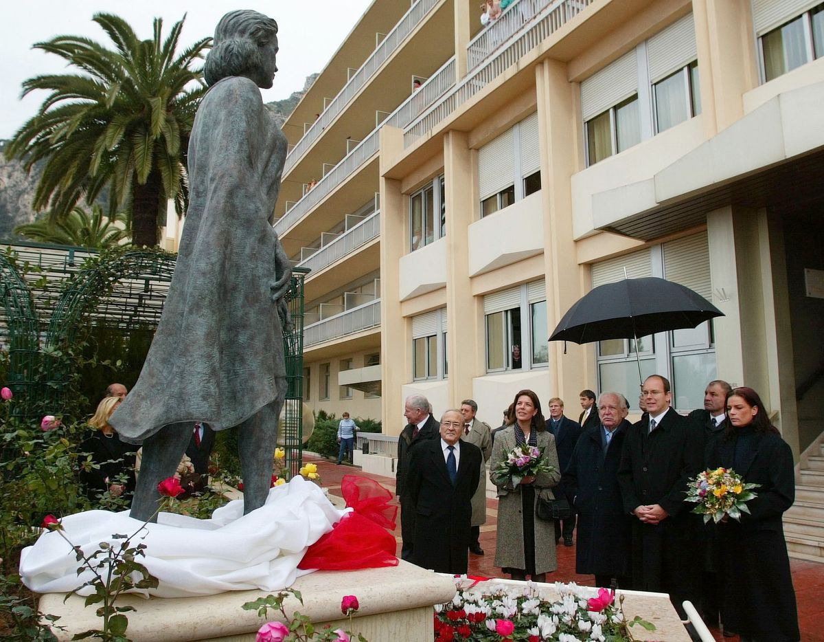 A statue honoring Princess Grace stands outside the Princess Grace Hospital, one of Monaco's most important public institutions.