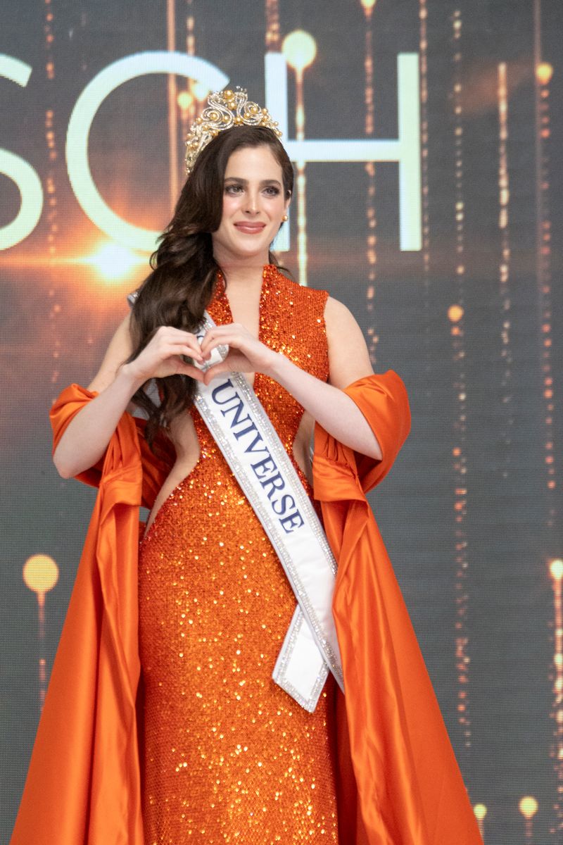 The reigning queen's presence also serves as motivation for the delegates, reminding them that one of them could soon begin the same international journey.