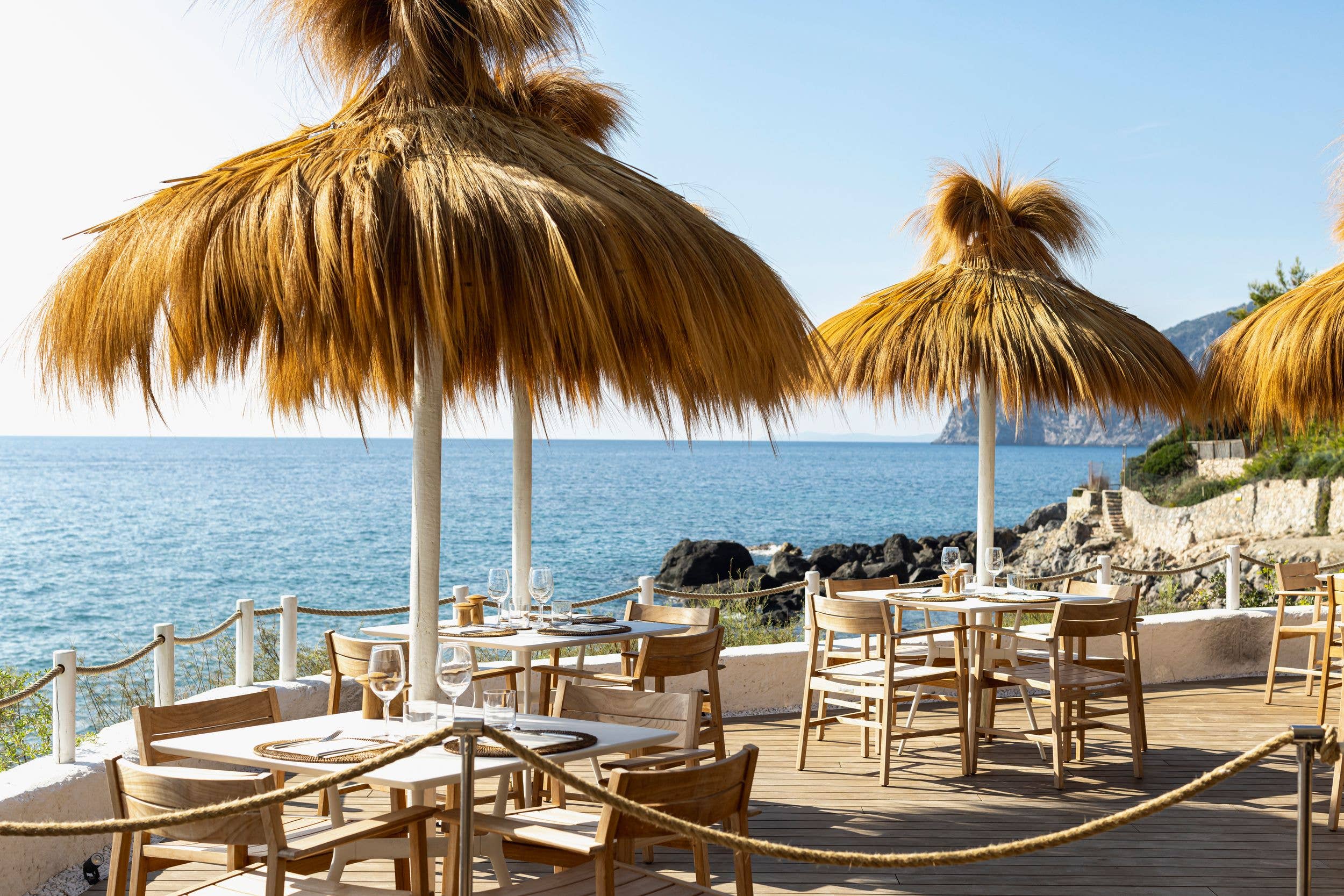 Water feature: Isolotto Beach Club