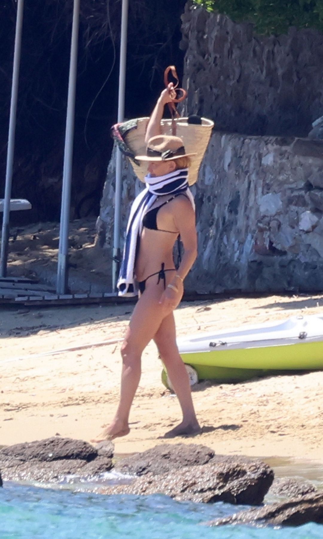 Kate Hudson in Greece