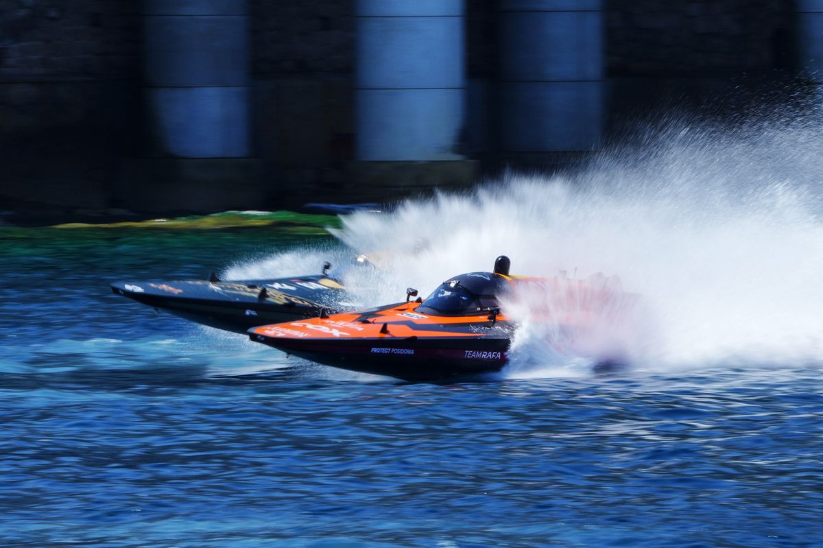 Merging zero-emission engineering with high-octane competition, the E1 Series represents a clean-energy revolution for global water sports.