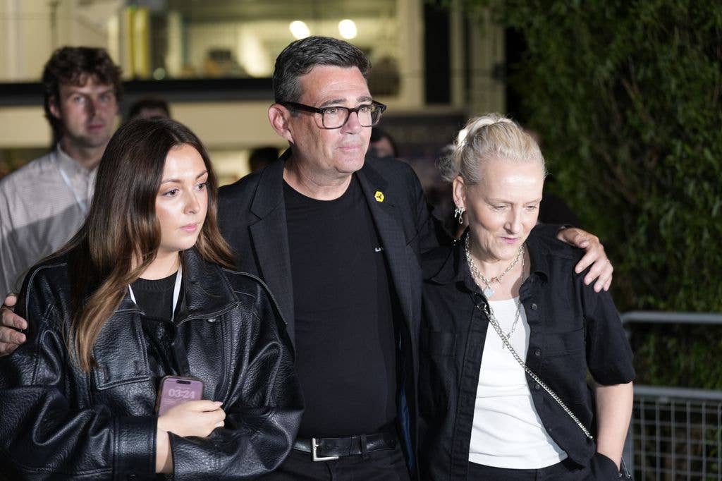 The couple married in 2000 and now have a son, Jimmy, and two daughters, Rosie and Annie