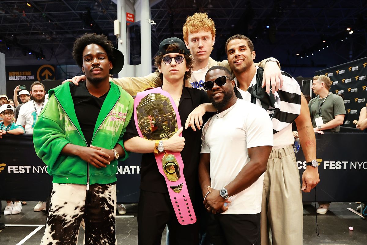 Kam Patterson, Marcello Hernandez, Ben Marshall, Kevin Hart and Mason Gooding attend Netflix 72 Hours x Fanatics Fest