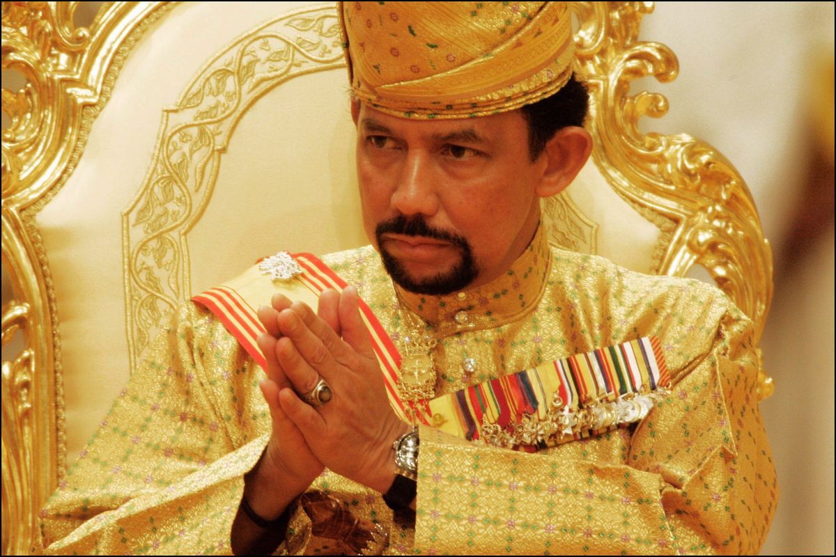 Sultan Hassanal Bolkiah formally bestowed a royal title on his daughter-in-law following her marriage to Prince Abdul Malik in 2015.