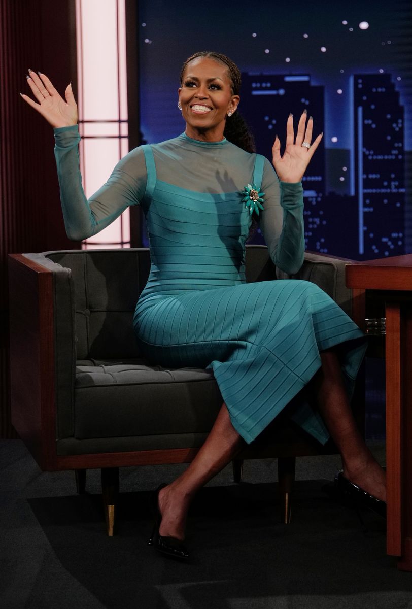 Michelle Obama’s fashion evolution has consistently leaned toward clean, confident, and intentional dressing.