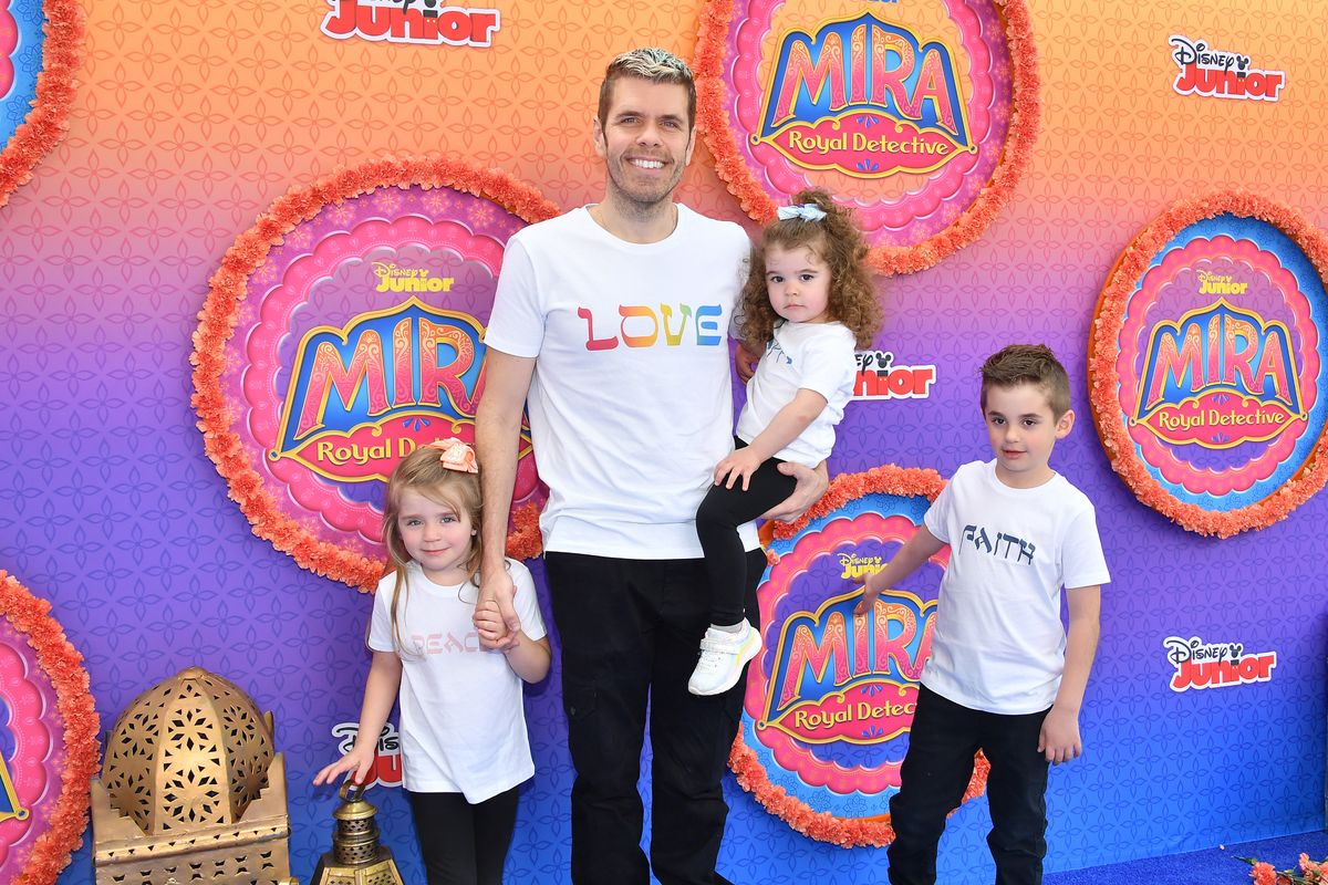 He raises three kids on his own