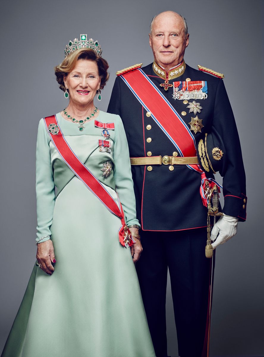 King Harald V and Queen Sonja, whose 58th wedding anniversary fell on the exact day of King Haakon VIII’s first address.