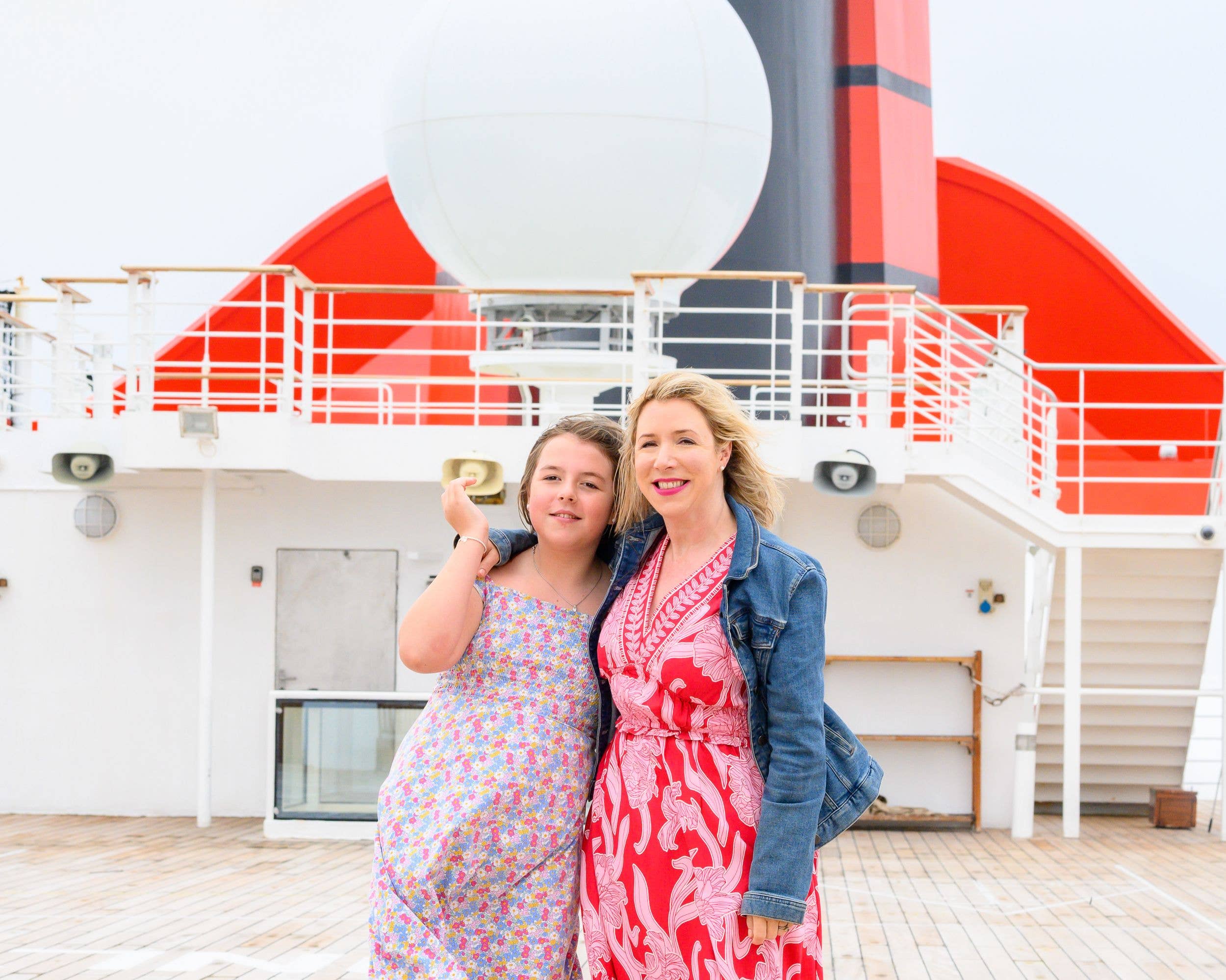 Gerogia and Jemima aboard the QM2