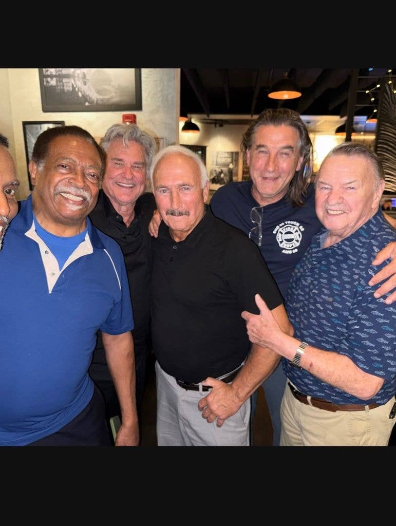 Kurt russell and his backdraft co-stars