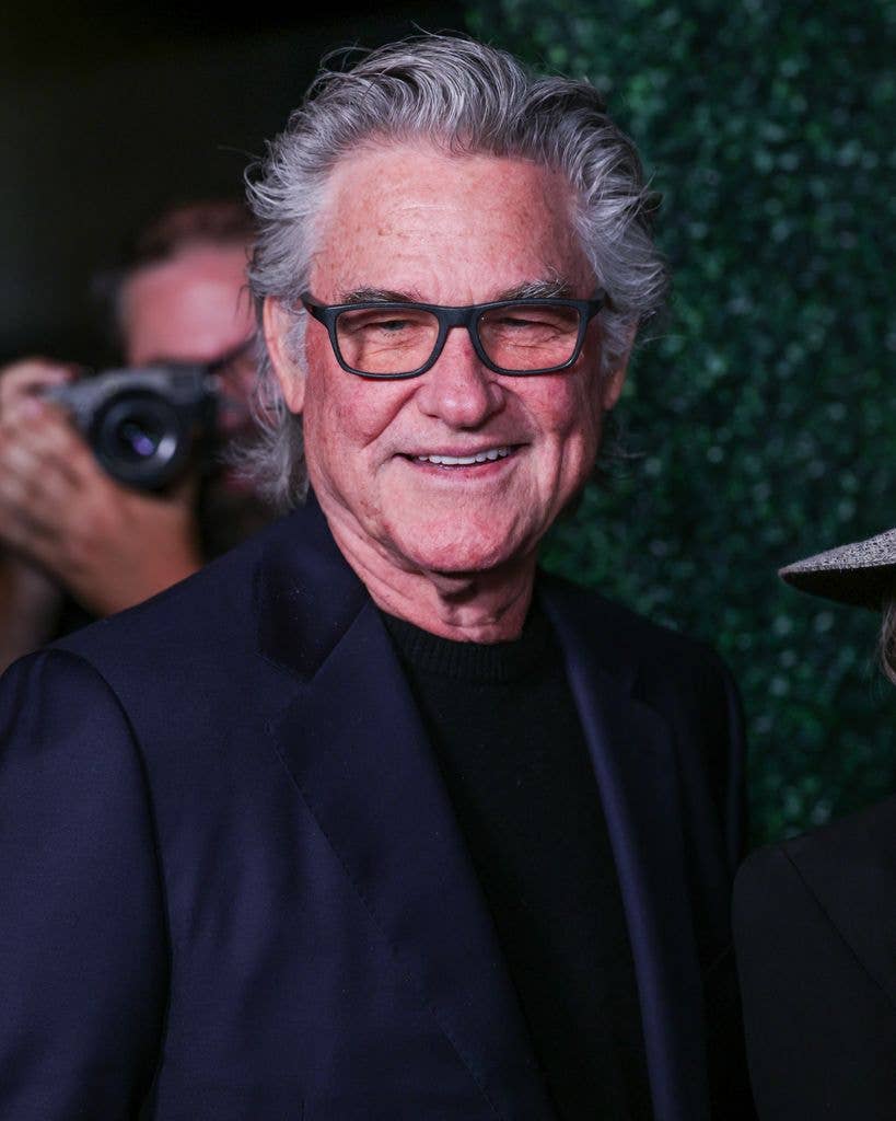 photo of kurt russell smiling