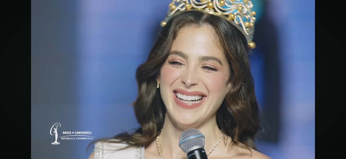 By becoming the first reigning Miss Universe to conduct the live question-and-answer segment at a beauty pageant, Bosch has once again shown that the role of a beauty queen continues to expand beyond tradition.