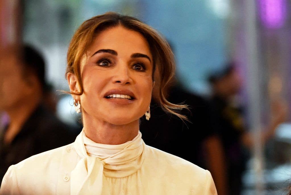 Rania Al Abdullah, Queen of Jordan, arrives at the Nita Mukesh Ambani Cultural Centre for an evening of celebration and creative exchange to celebrate Women Leadership in Mumbai, India, on February 14, 2026. (Photo by Indranil Aditya/NurPhoto via Getty Images)