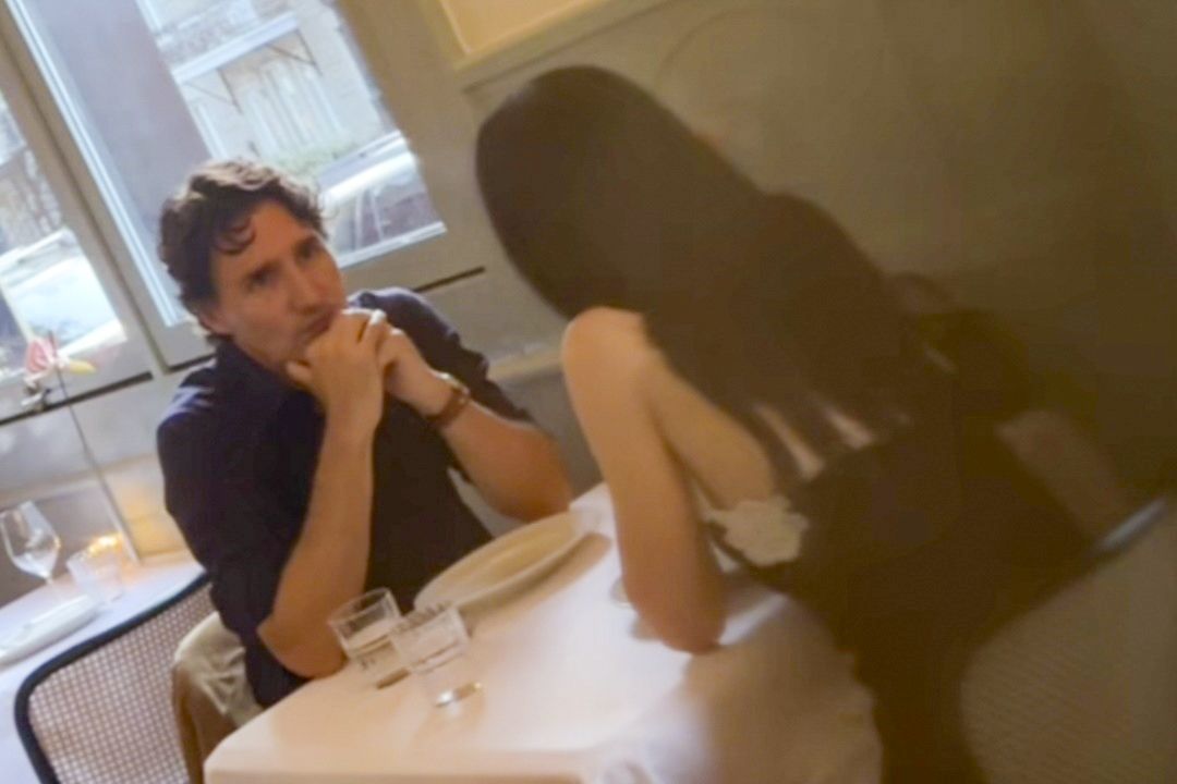 Katy Perry and former Canadian Prime Minister Justin Trudeau were seen dining together at Le Violon in Montreal on Monday night.
